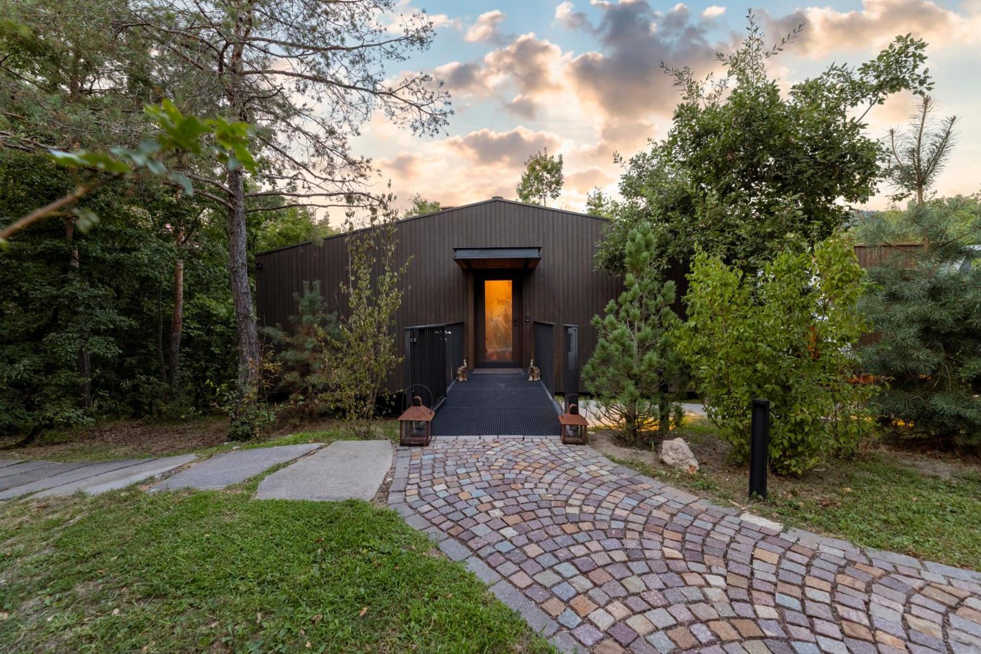 Manna Resort 몬타냐 외부 사진